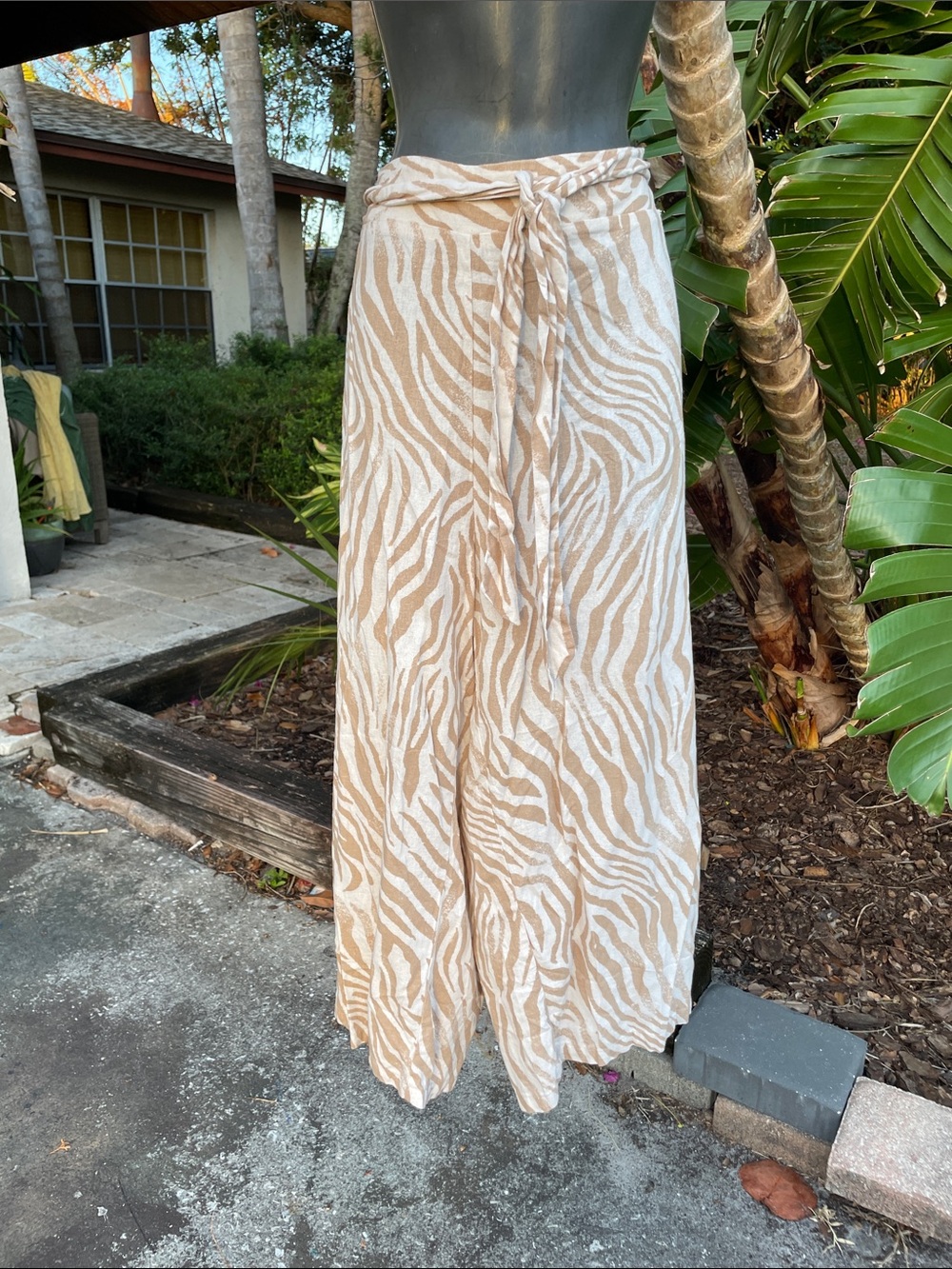 zebra print linen blend crop wide leg pants